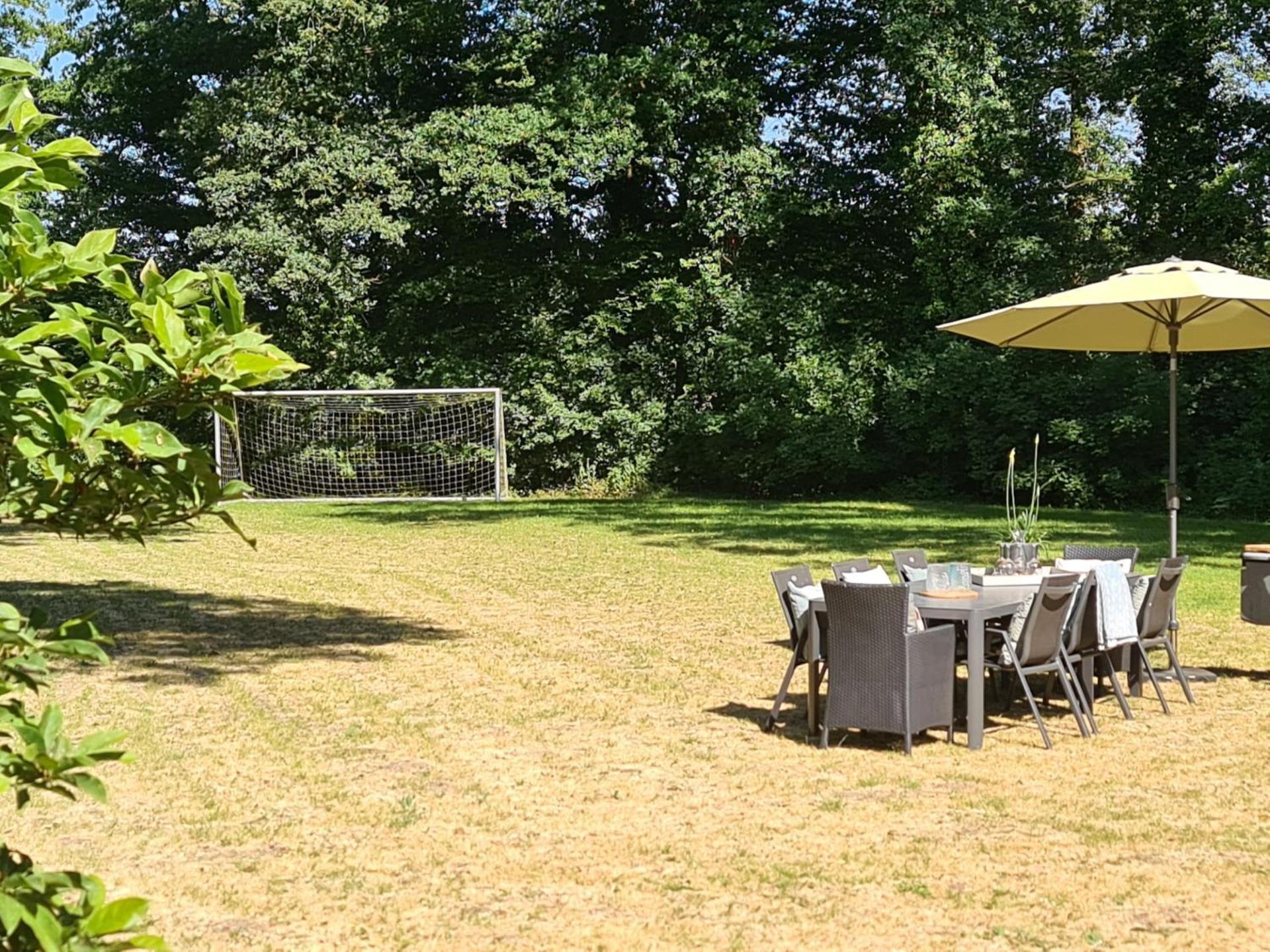 Bed and Breakfast Landgoed De Lavei Weleveld Exterior foto