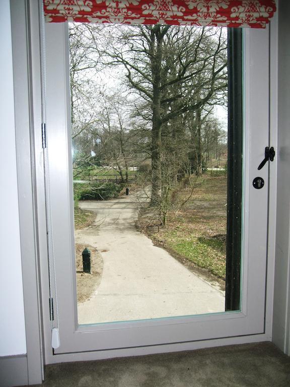 Bed and Breakfast Landgoed De Lavei Weleveld Zimmer foto