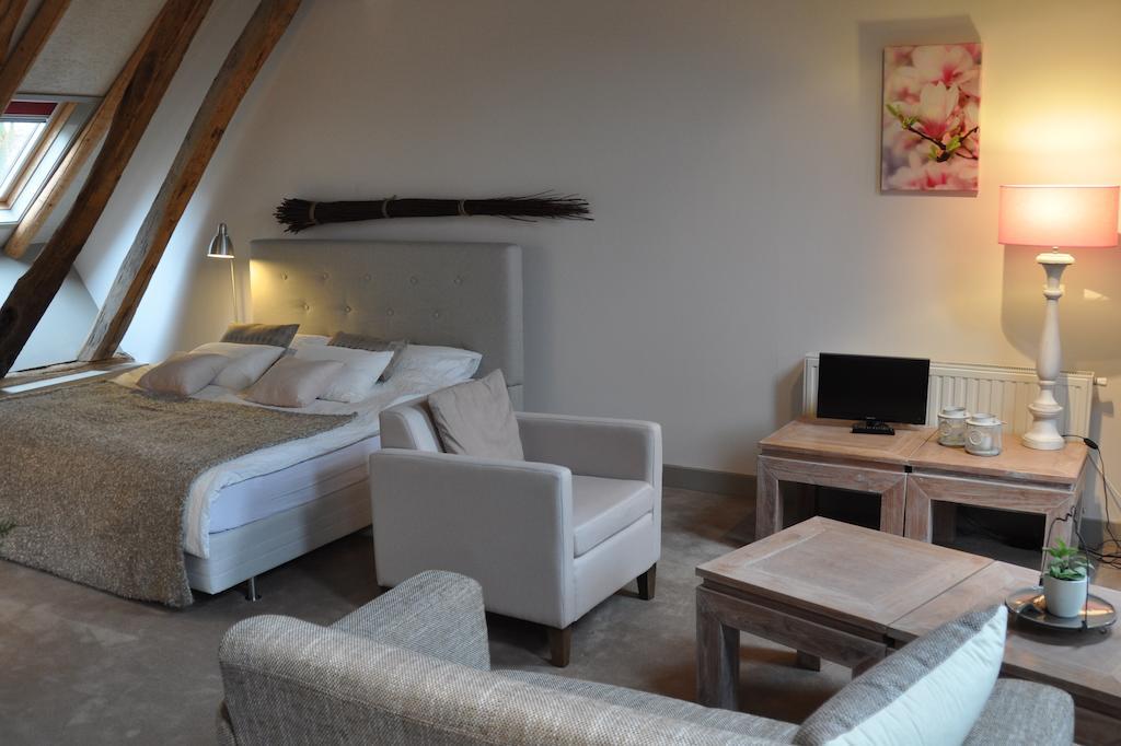 Bed and Breakfast Landgoed De Lavei Weleveld Zimmer foto